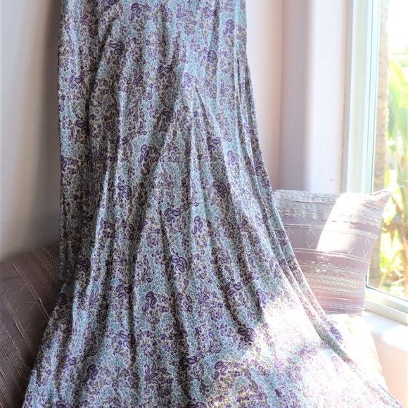 Comfortable Rayon Maxi Skirt Size X-0Small - Picture 8 of 13